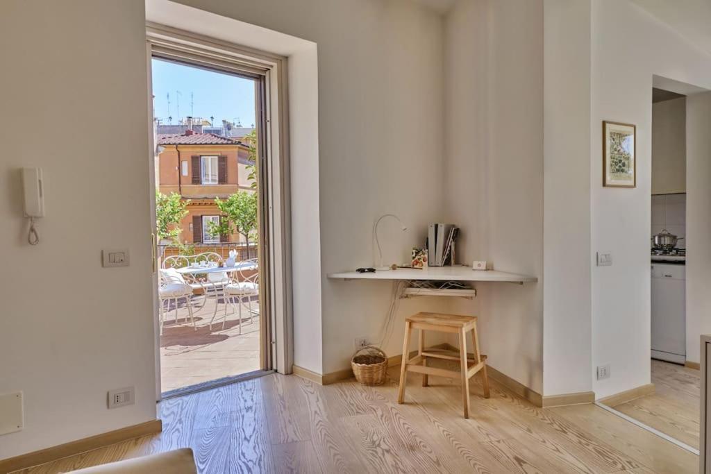 Panoramic Quirinal Penthouse Apartment Rom